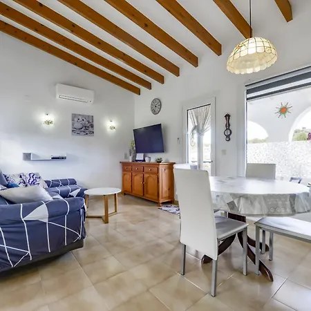Holiday home Rafol - Con Piscina Comunitaria Y Tenis Comunitario *