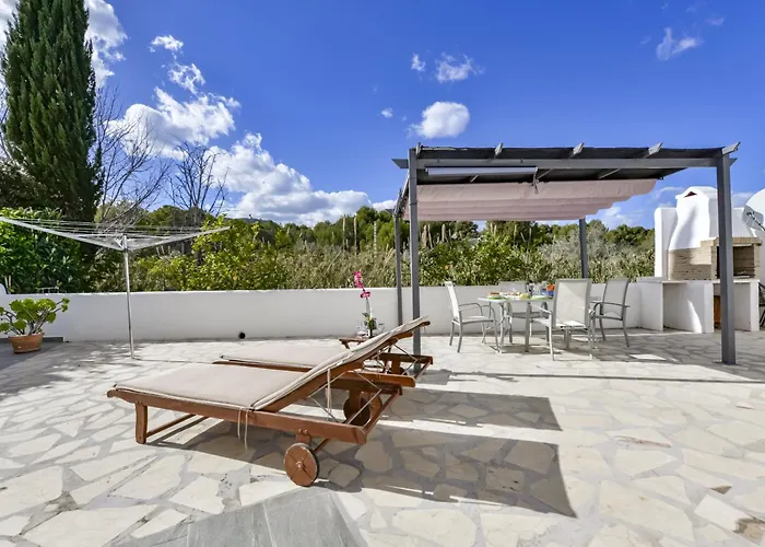 Rafol - Con Piscina Comunitaria Y Tenis Comunitario 別荘